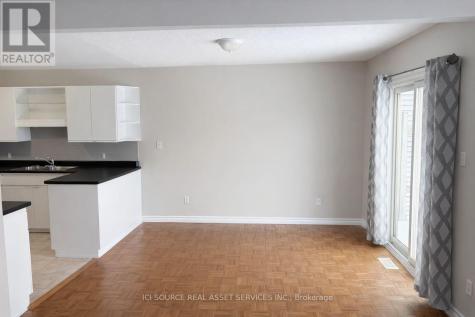 1593 Murphy Road Sarnia ON N7S 2Z4