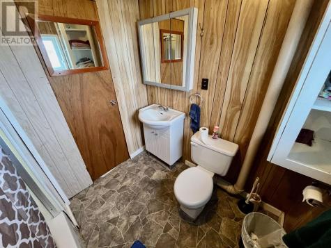 2541 Highway 105|wabigoon Township Vermilion Bay ON P0V 2V0