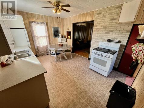 2541 Highway 105|wabigoon Township Vermilion Bay ON P0V 2V0