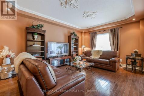 125 Second Avenue Uxbridge ON L9P 2A2