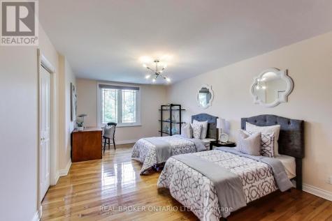 48 Silvergrove Road Toronto (st. Andrew-windfields) ON M2L 2N6