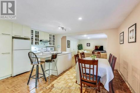 48 Silvergrove Road Toronto (st. Andrew-windfields) ON M2L 2N6