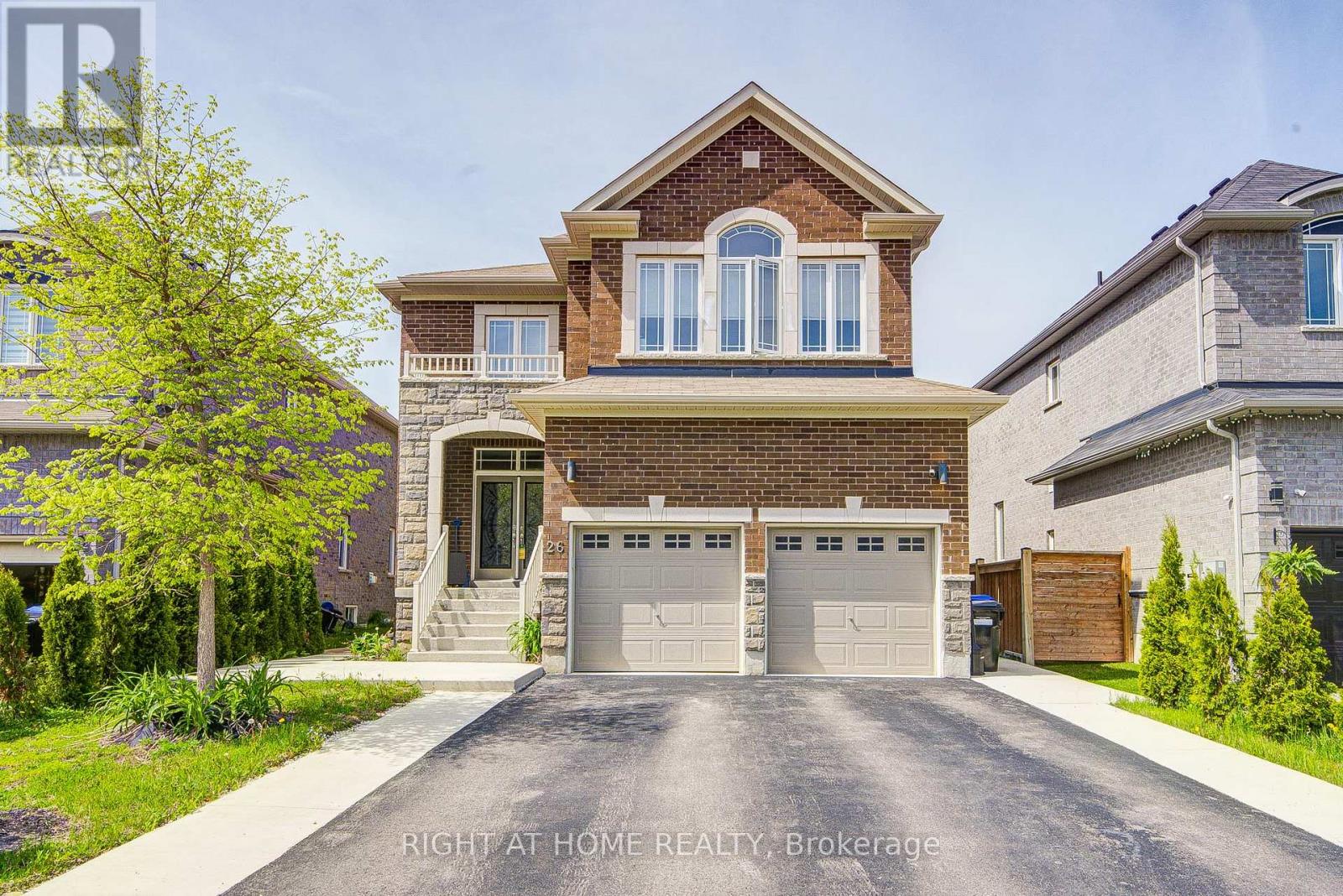 26 Pearl Street Wasaga Beach ON L9Z 1J6
