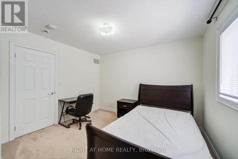 26 Pearl Street Wasaga Beach ON L9Z 1J6