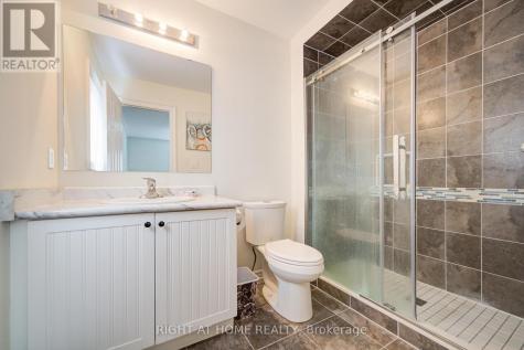 26 Pearl Street Wasaga Beach ON L9Z 1J6