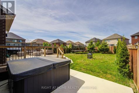 26 Pearl Street Wasaga Beach ON L9Z 1J6