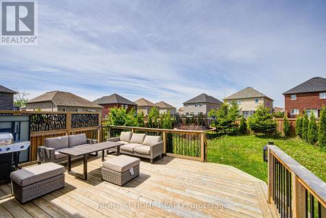 26 Pearl Street Wasaga Beach ON L9Z 1J6
