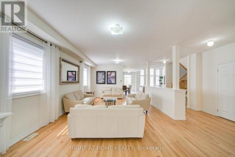 26 Pearl Street Wasaga Beach ON L9Z 1J6