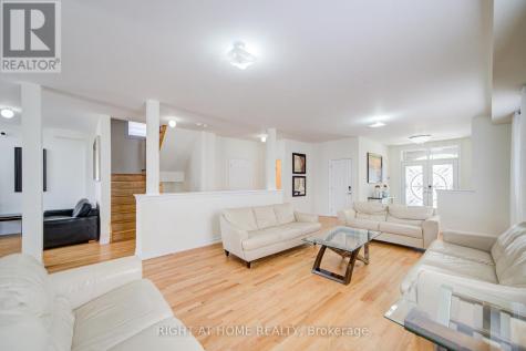 26 Pearl Street Wasaga Beach ON L9Z 1J6