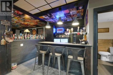 2084 Grand Boulevard Burlington ON L7P 0N1