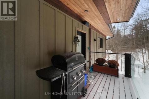 2084 Grand Boulevard Burlington ON L7P 0N1