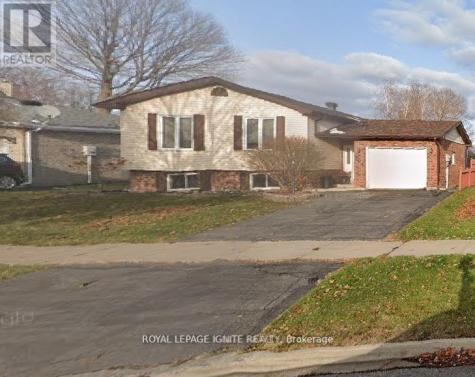804 Champlain Drive Cornwall ON K6H 6W3