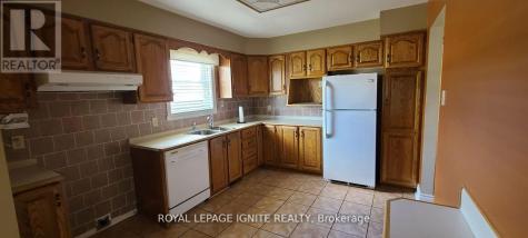 804 Champlain Drive Cornwall ON K6H 6W3
