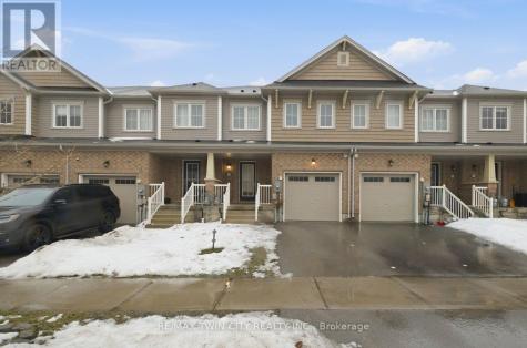 126 Munro Circle Brantford ON N3T 0R4