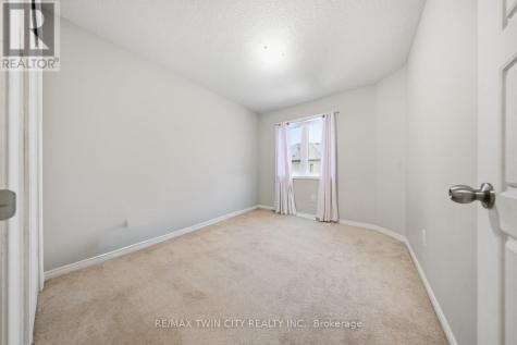 126 Munro Circle Brantford ON N3T 0R4