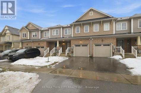 126 Munro Circle Brantford ON N3T 0R4