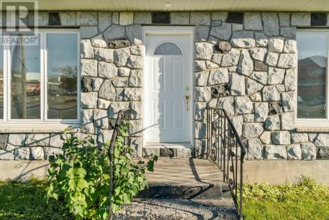 2709 Laurier Street Clarence-rockland ON K4K 1A3
