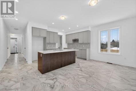 38 Legacy Circle Wasaga Beach ON L9Z 0M5