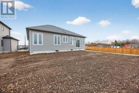 38 Legacy Circle Wasaga Beach ON L9Z 0M5