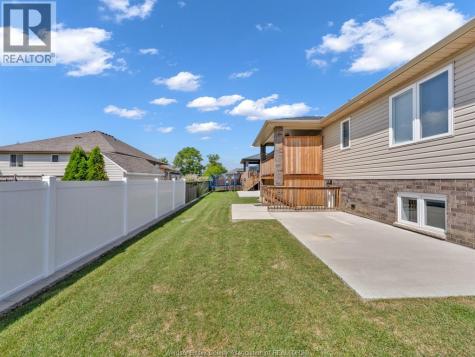 324 Sweetman Avenue Essex ON N8M 2Z5