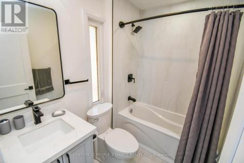 694 Broadview Avenue Orillia ON L3V 6P3