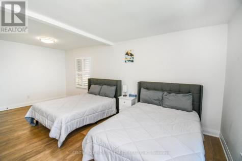 694 Broadview Avenue Orillia ON L3V 6P3