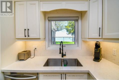 694 Broadview Avenue Orillia ON L3V 6P3