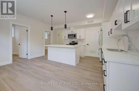 17 Peter Street Kitchener ON N2G 3J5