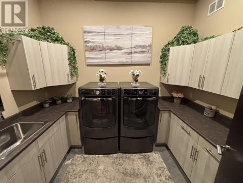 76 Middle Lake/winnipeg River Kenora ON P0X 1C0