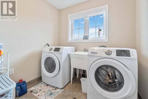 92 Bethune Avenue Hamilton ON L0R 1P0