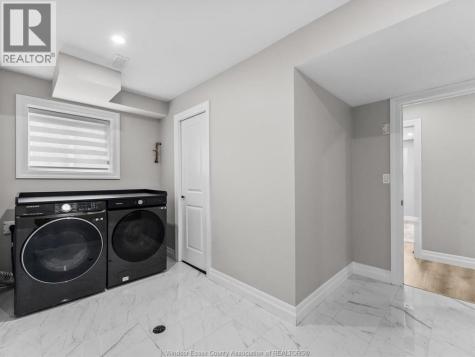 411 Thompson Avenue Amherstburg ON N9V 0G8