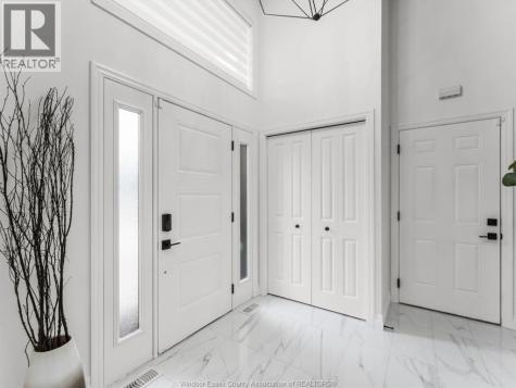 411 Thompson Avenue Amherstburg ON N9V 0G8