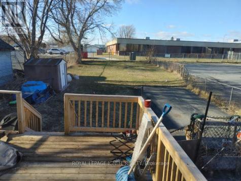 87 Ninth Street West Cornwall ON K6J 3A4