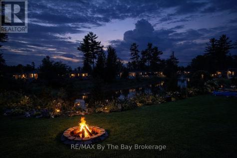 15 Kenora Trail Wasaga Beach ON L9Z 1X7