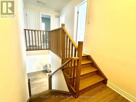 24 Tamworth Terrace Barrie ON L9J 0L5