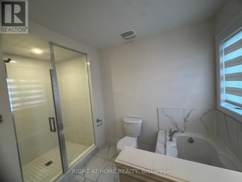 24 Tamworth Terrace Barrie ON L9J 0L5