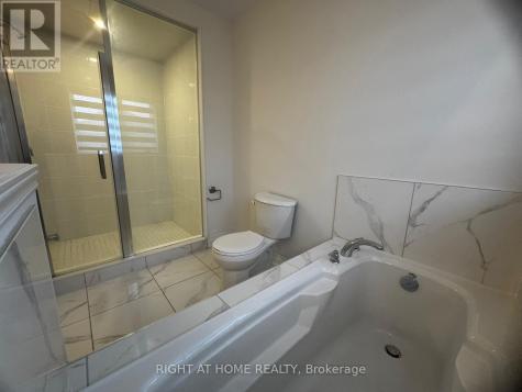 24 Tamworth Terrace Barrie ON L9J 0L5