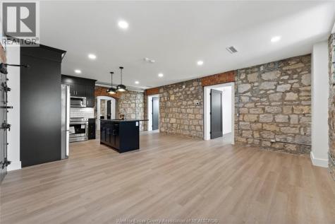 247 Brock Street Amherstburg ON N9V 2H4