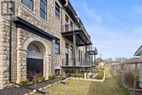 247 Brock Street Amherstburg ON N9V 2H4