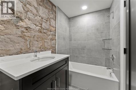 247 Brock Street Amherstburg ON N9V 2H4