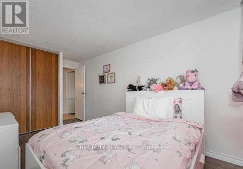 30 Flamingo Drive Woolwich ON N3B 1V5