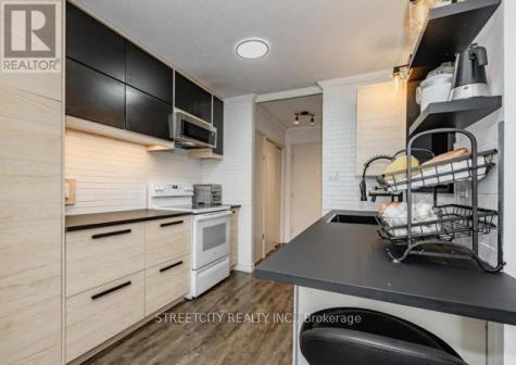 30 Flamingo Drive Woolwich ON N3B 1V5