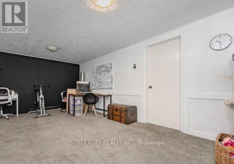 30 Flamingo Drive Woolwich ON N3B 1V5