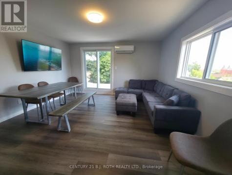 82 Albert Street North Orillia ON L3V 5K5