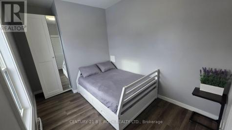 82 Albert Street North Orillia ON L3V 5K5