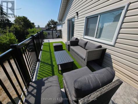 82 Albert Street North Orillia ON L3V 5K5