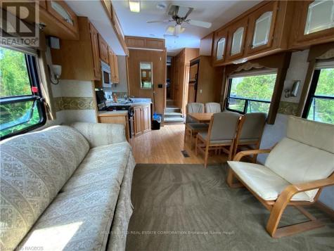 9 Tamarac Road Northern Bruce Peninsula ON N0H 2R0
