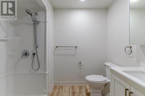152 North Park Street Brantford ON N3R 4K5