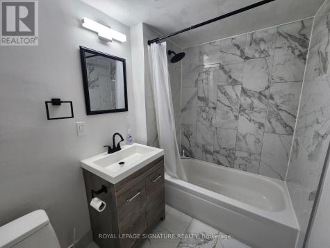 731 Street Antoine Crescent Windsor ON N9C 3H5