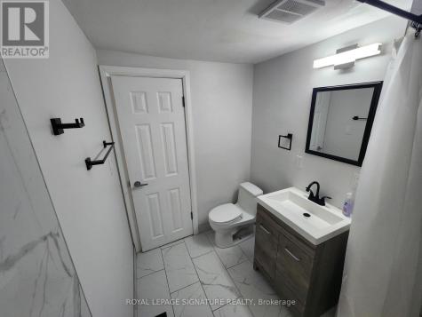 731 Street Antoine Crescent Windsor ON N9C 3H5